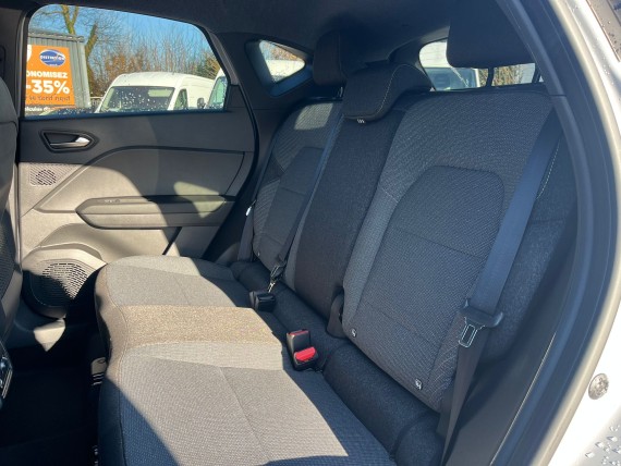 RENAULT Captur Captur E-Tech-009.jpg
